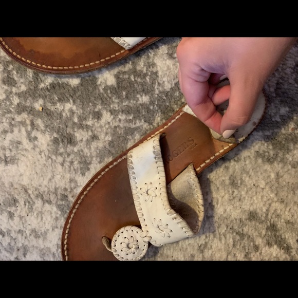 Jack Roger White Size 9 - Used - Picture 4 of 4